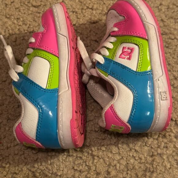 DC ATHLETIC SNEAKERS LACE UP MULTI COLORED PINK WHITE GREEN BLUE LITTLE PERSON - Picture 7 of 10